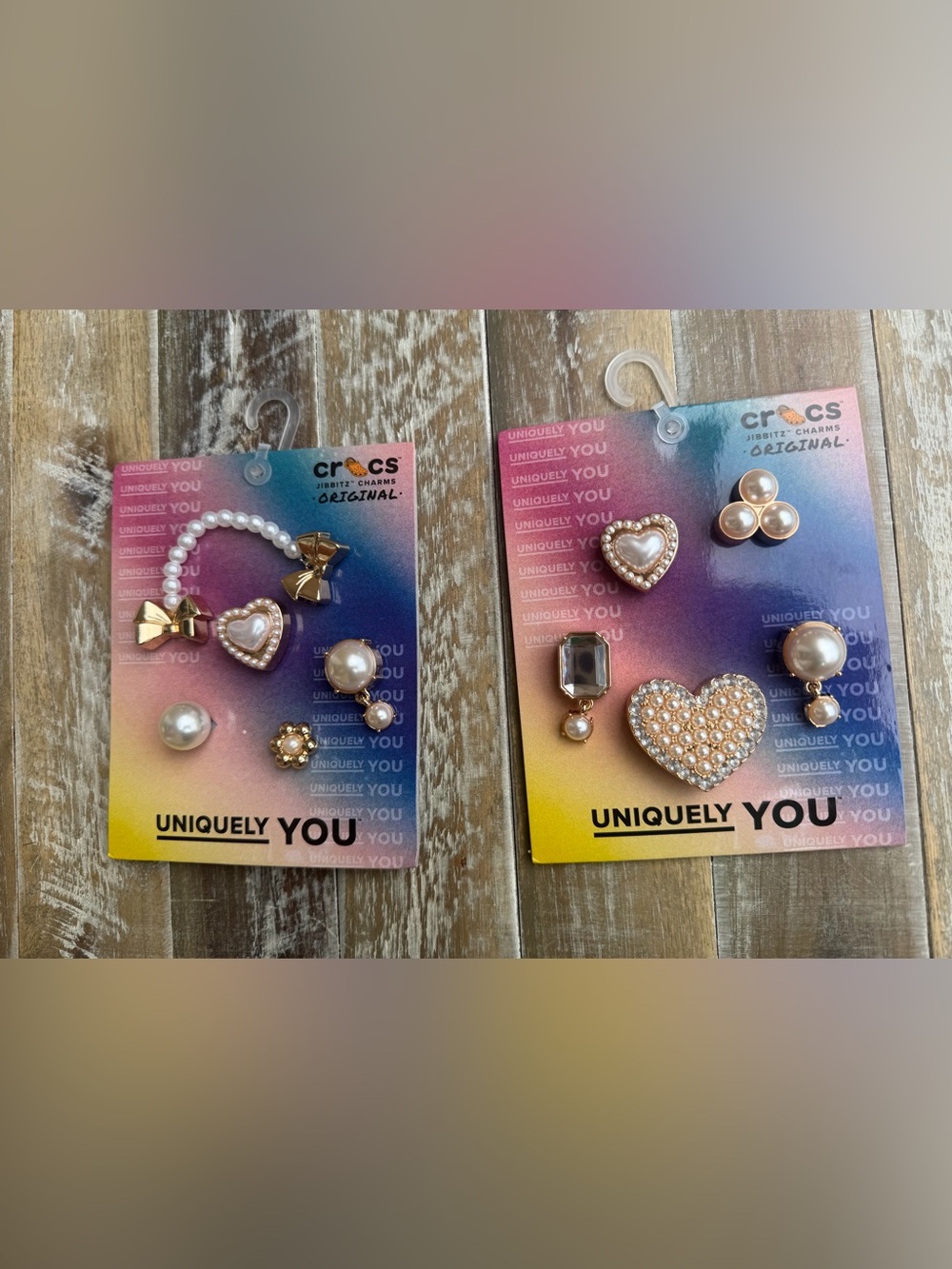 10 Charms ! CROCS Kids Pearl & Gold Jibbitz Charm Duo - Pink Hearts & Pearls